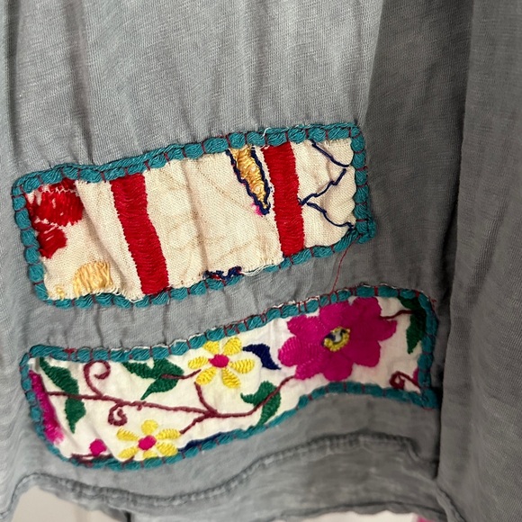 Made in Italy Boutique Top - Picture 4 of 6